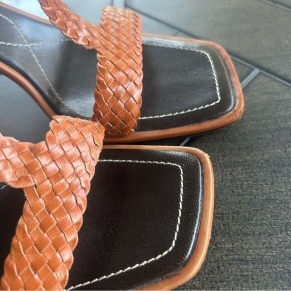 Escada braided leather 3" block heel sandals, neutral, chic size 39 EU ladies - Picture 3 of 12